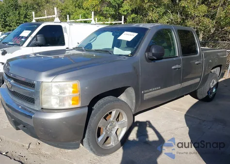 2007 Chevrolet Silverado 1500 Lt1 from USA, damaged, VIN 2GCEC13C871552496